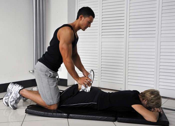 лфк и физиотерапия. текучев григорий николаевич. массажист тренер. инструктор массажа. профессия массажист.